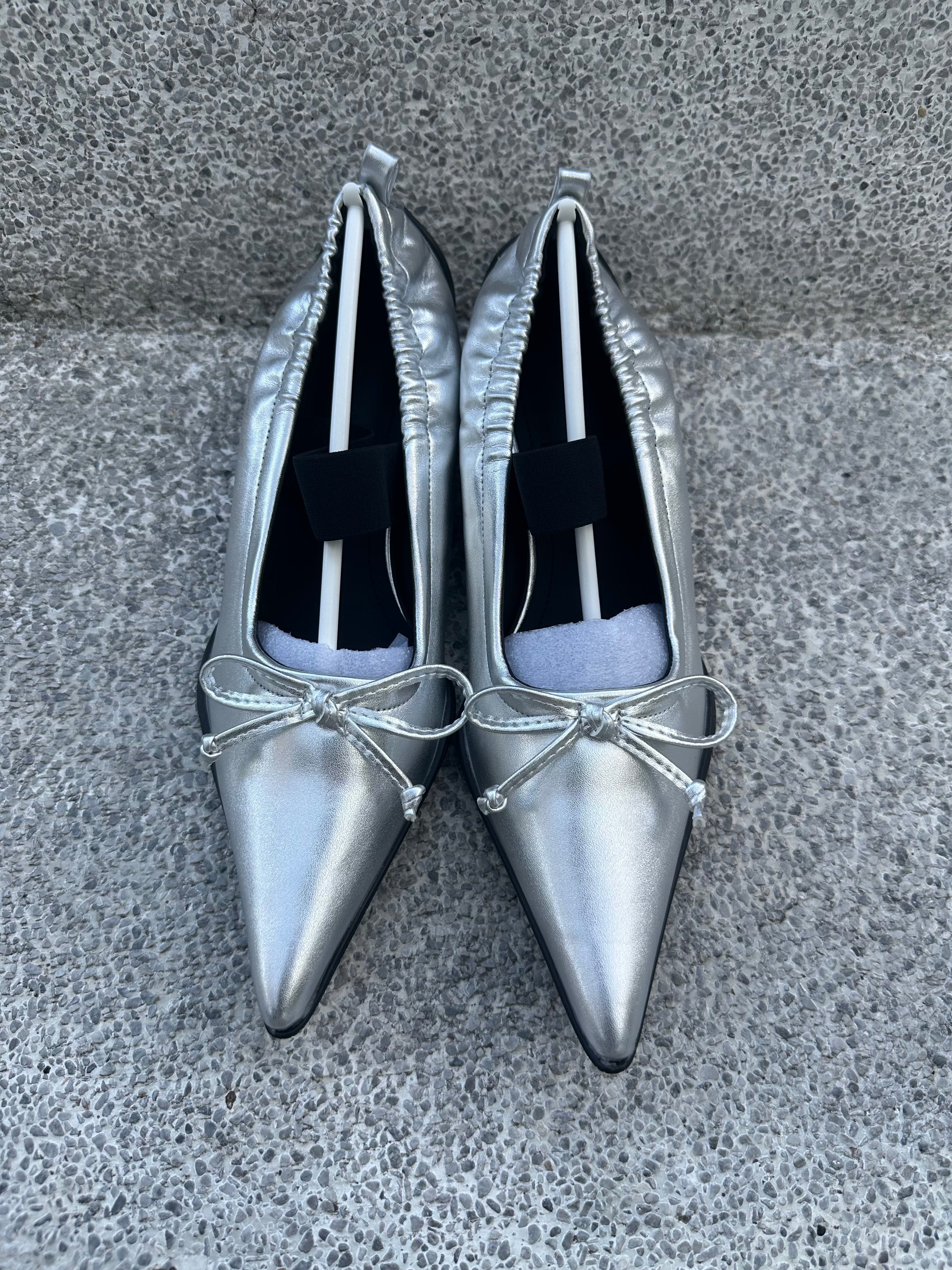 Pointed Bow Mary-Jane Split-Heel Ballet Flats