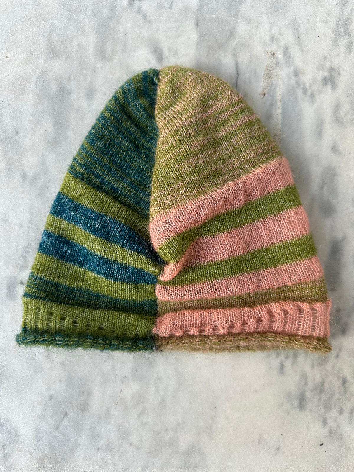 MIRA — Asymmetric Contrast-Stripe Knit Beanie