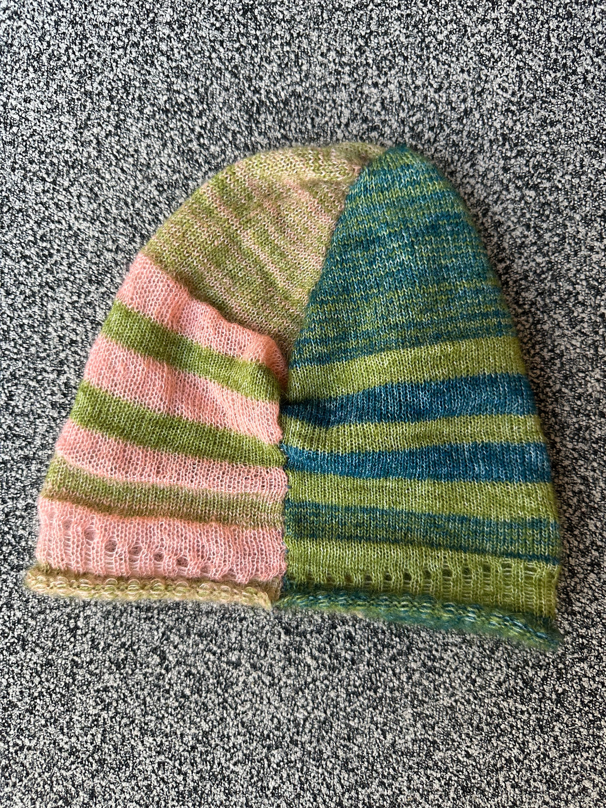 MIRA — Asymmetric Contrast-Stripe Knit Beanie