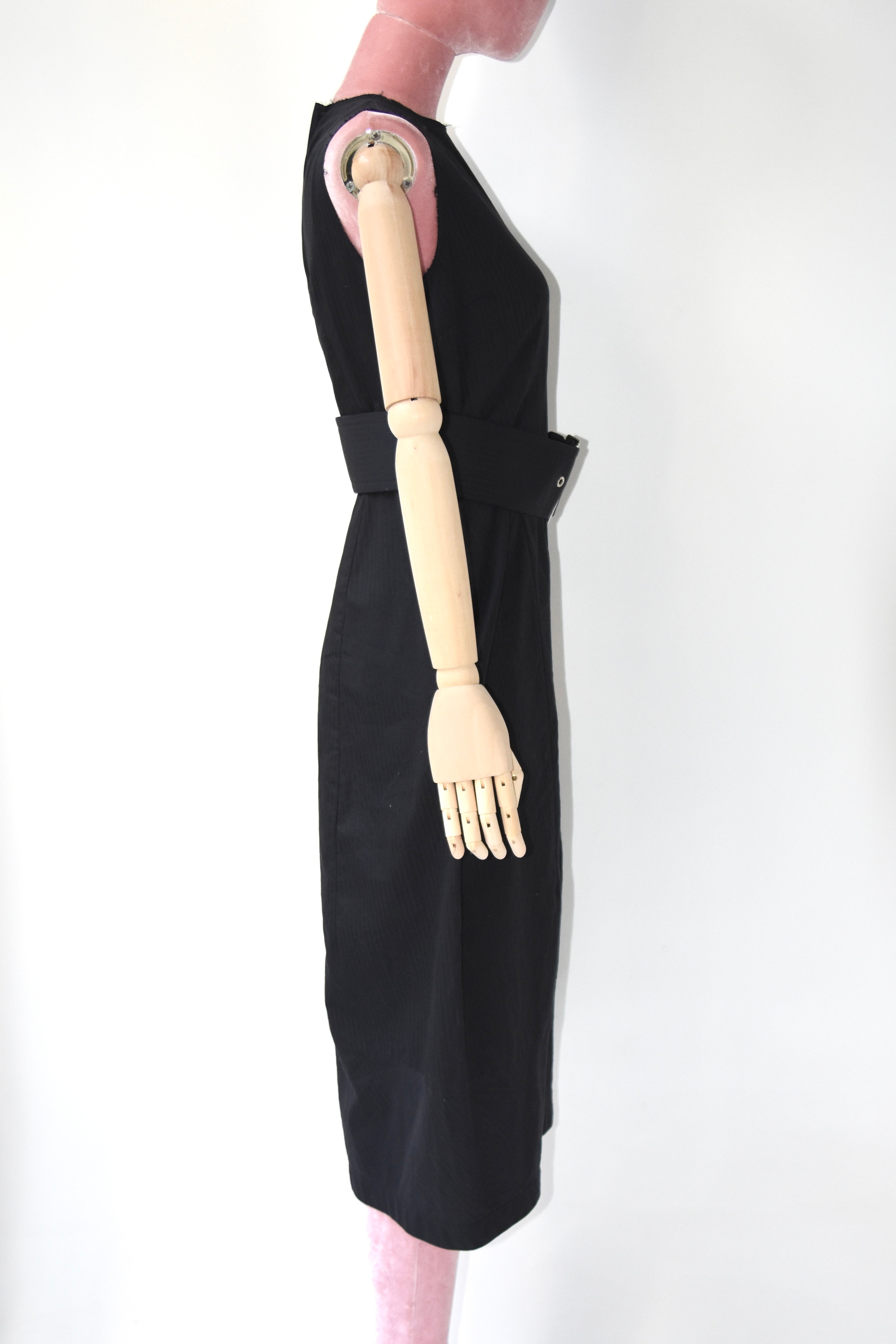 COMME des GARÇONS Runway Structured Belted Sleeveless Midi Dress – Black Avant-Garde Archive Piece