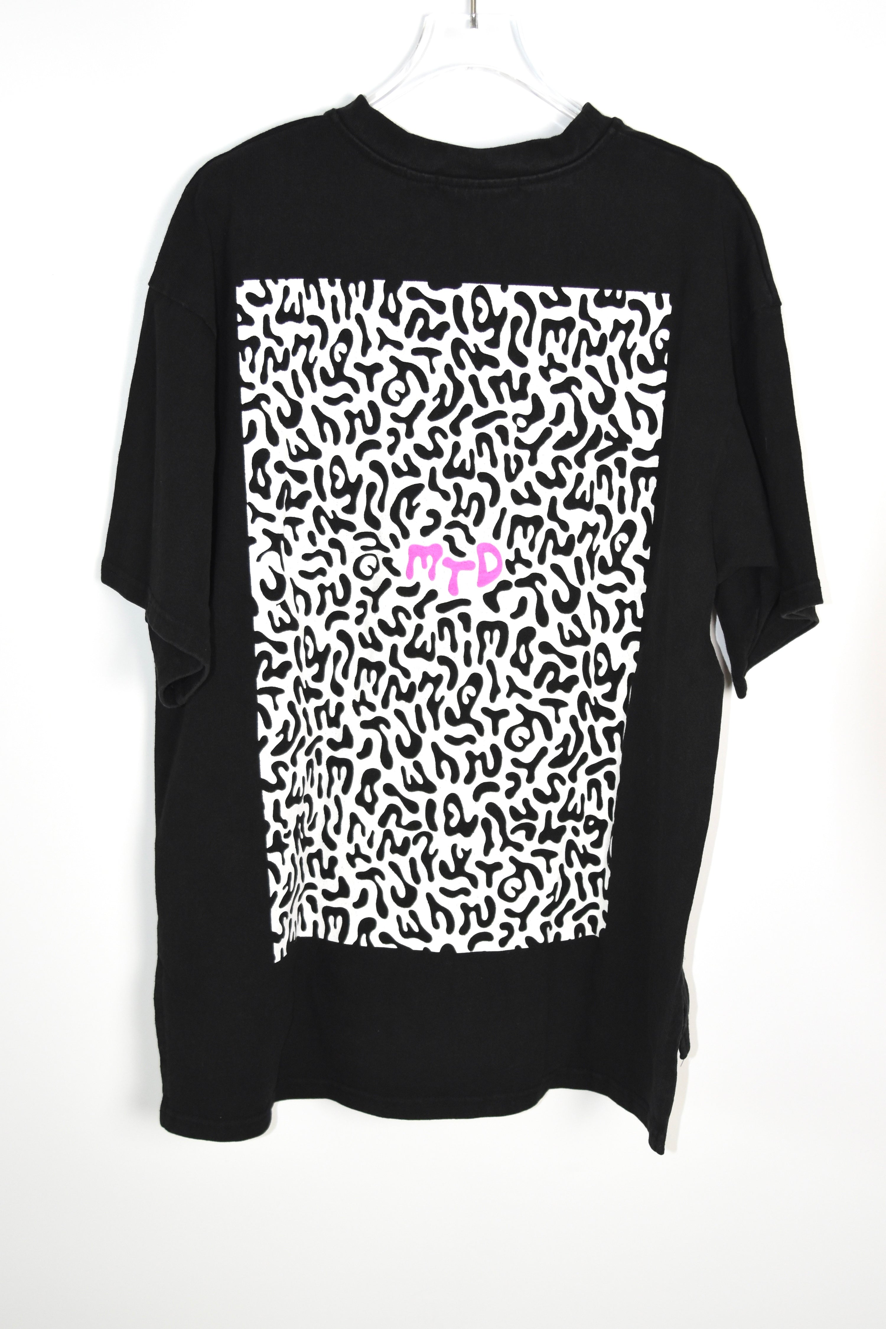 MORE THAN DOPE “SEXY WAR” Oversized Graphic T-Shirt Black Pink Streetwear Top