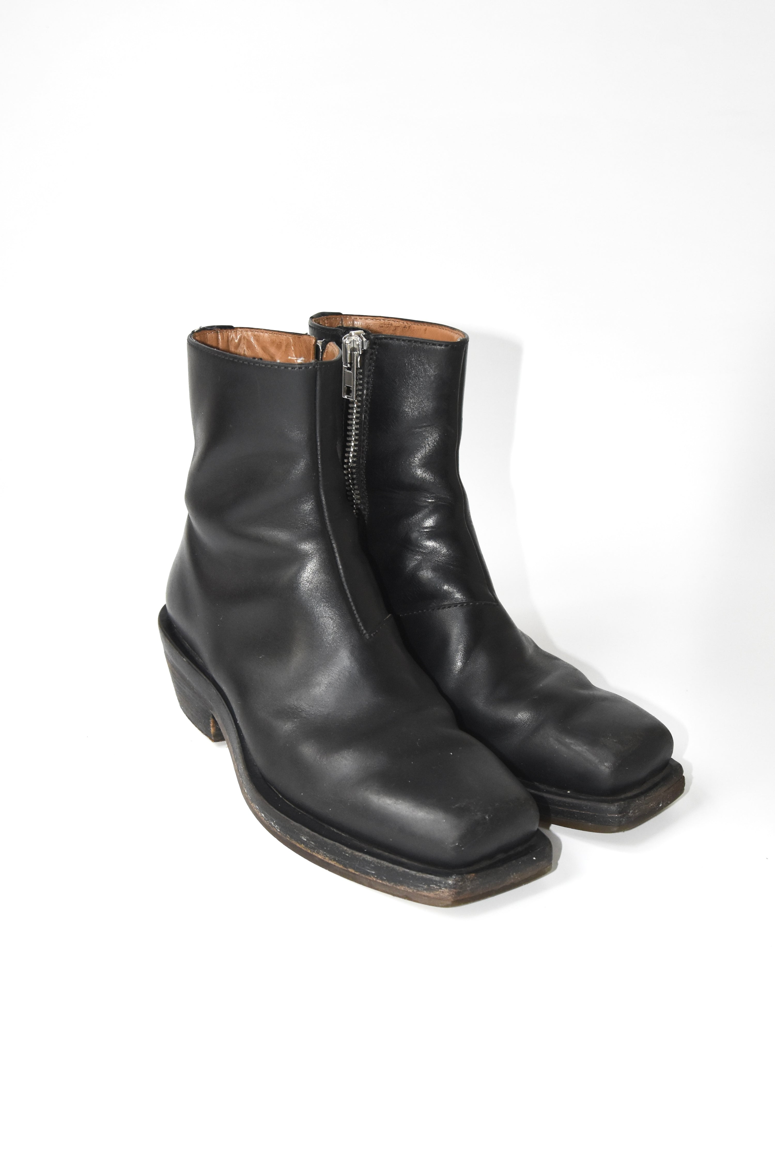 ION by Achilles Ion Gabriel Square-Toe Side-Zip Boots