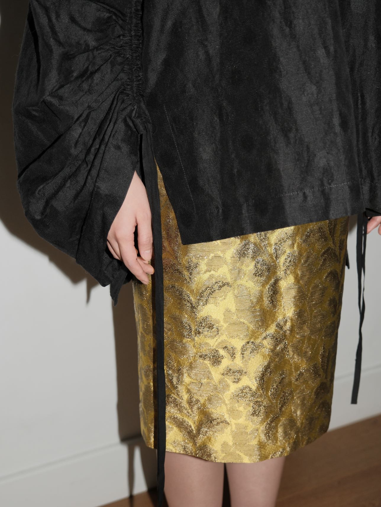 UMA WANG “TOIVO” Black Ruched Sleeve Top
