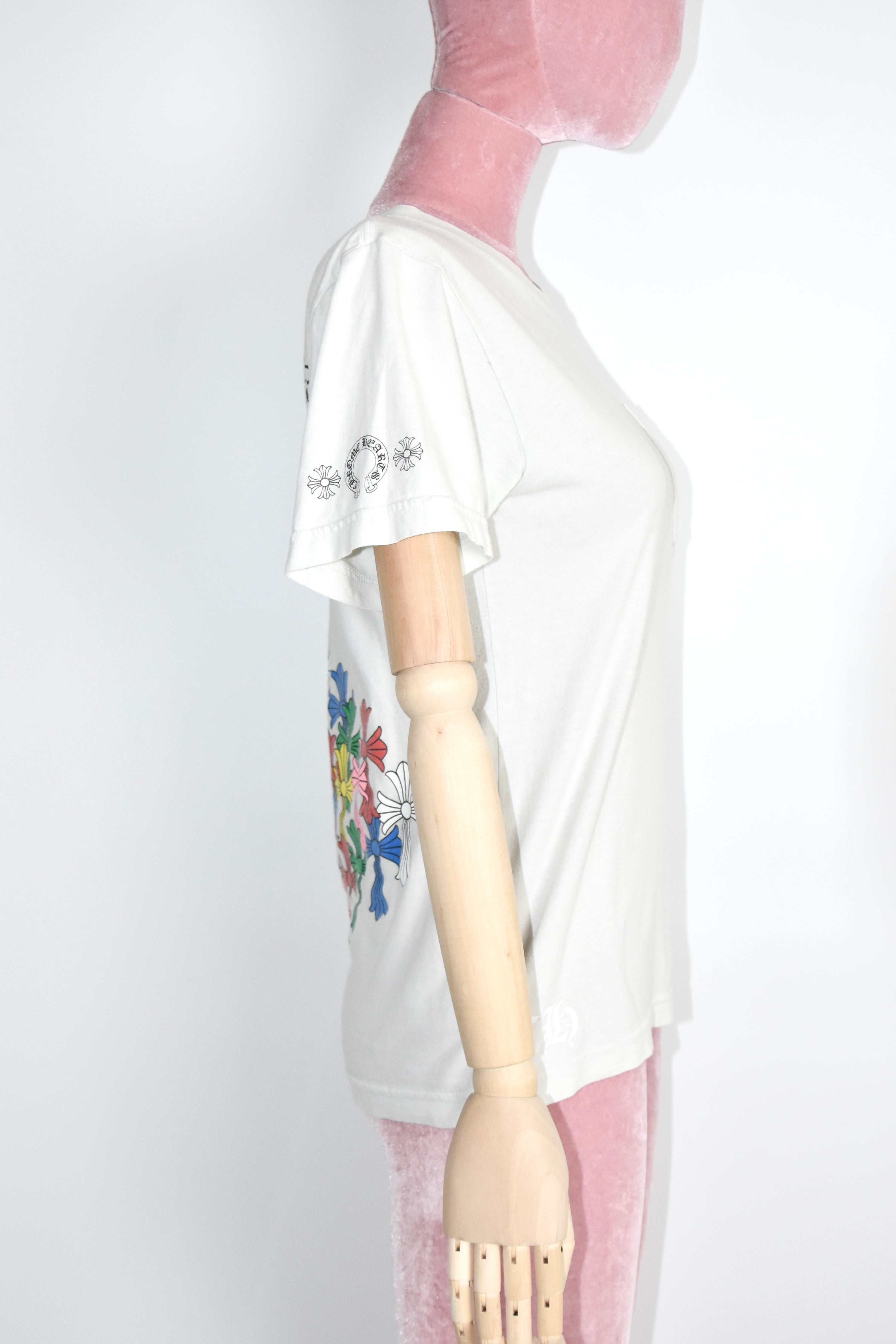 Chrome Hearts Cross Cluster Graphic T-Shirt – White Cotton Pocket Tee with Multicolor Cross Print