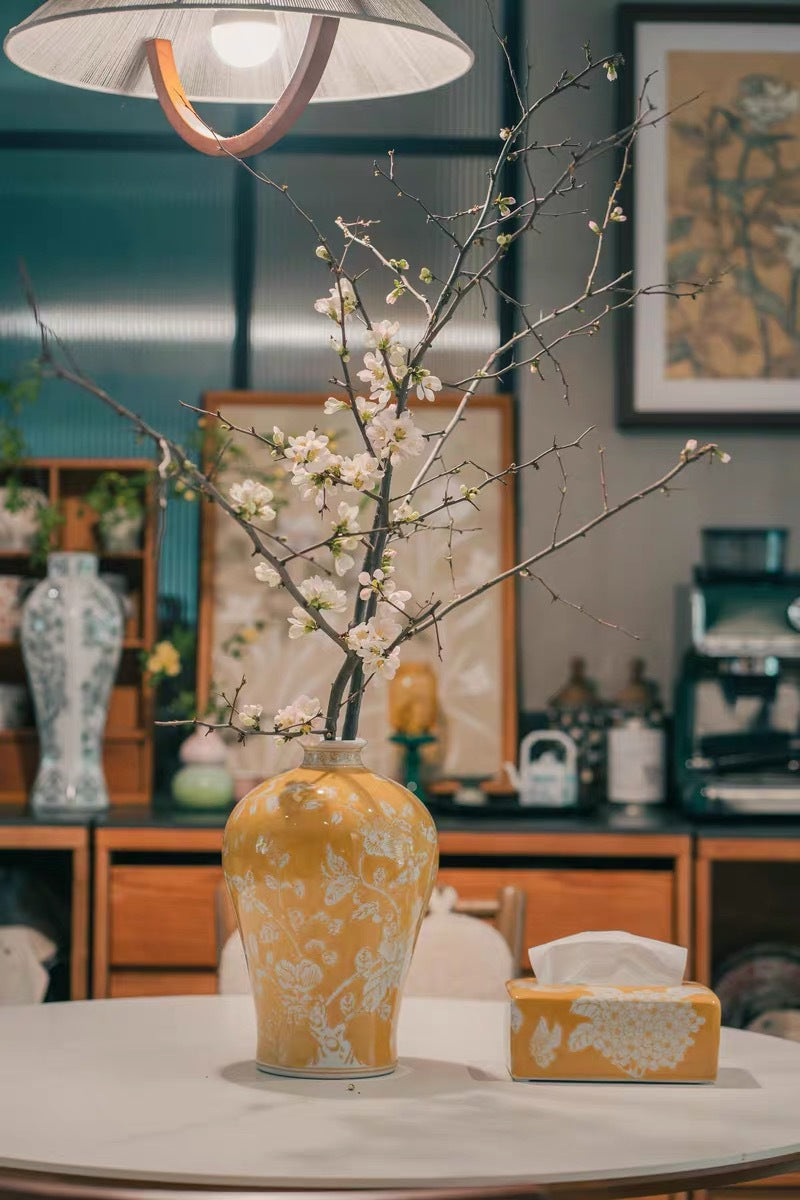 Oriental Collection Series Cirage“Golden Butterfly Blossoms”Hand-painted Underglaze Color Jingdezhen Tissue Box