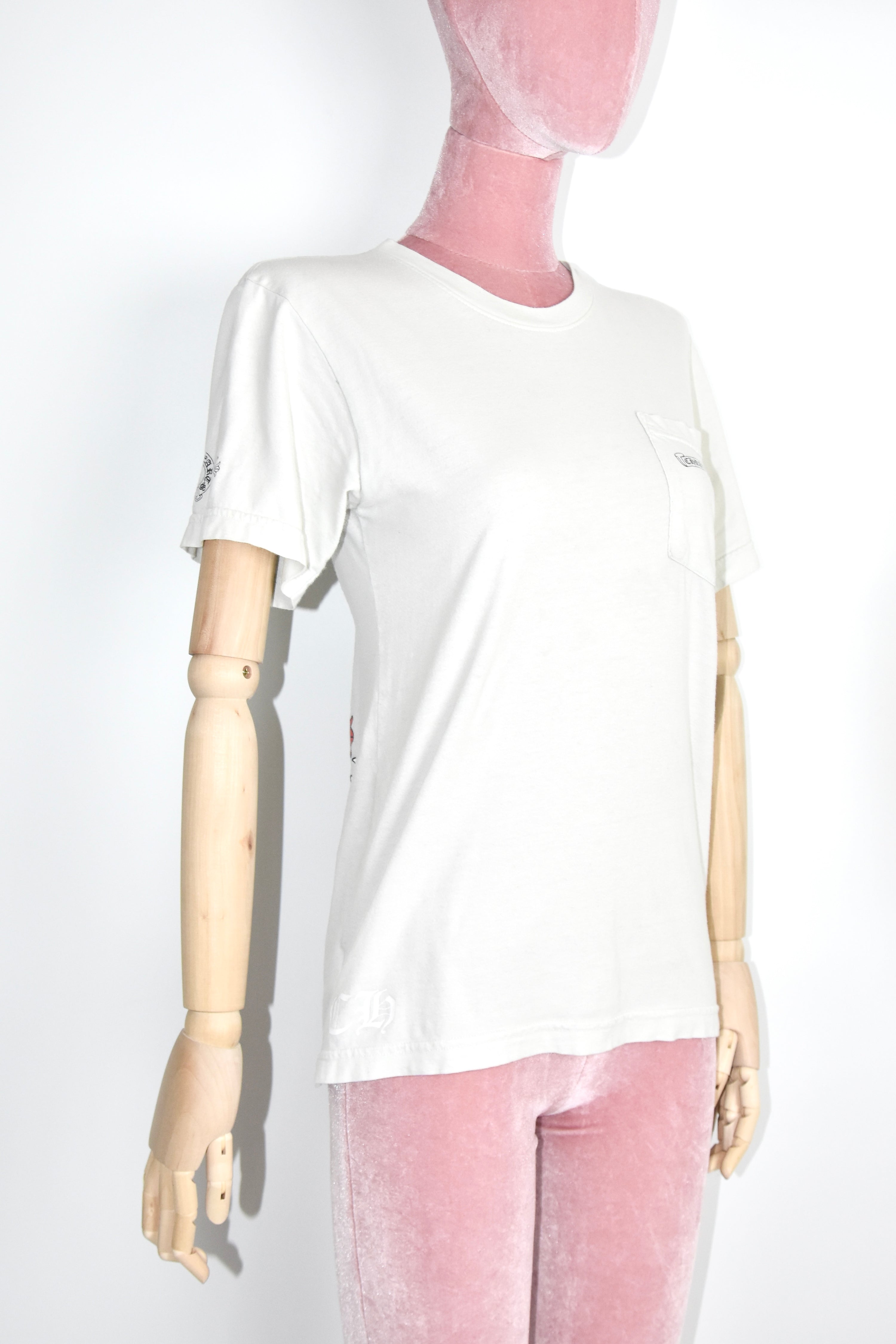 Chrome Hearts Cross Cluster Graphic T-Shirt – White Cotton Pocket Tee with Multicolor Cross Print