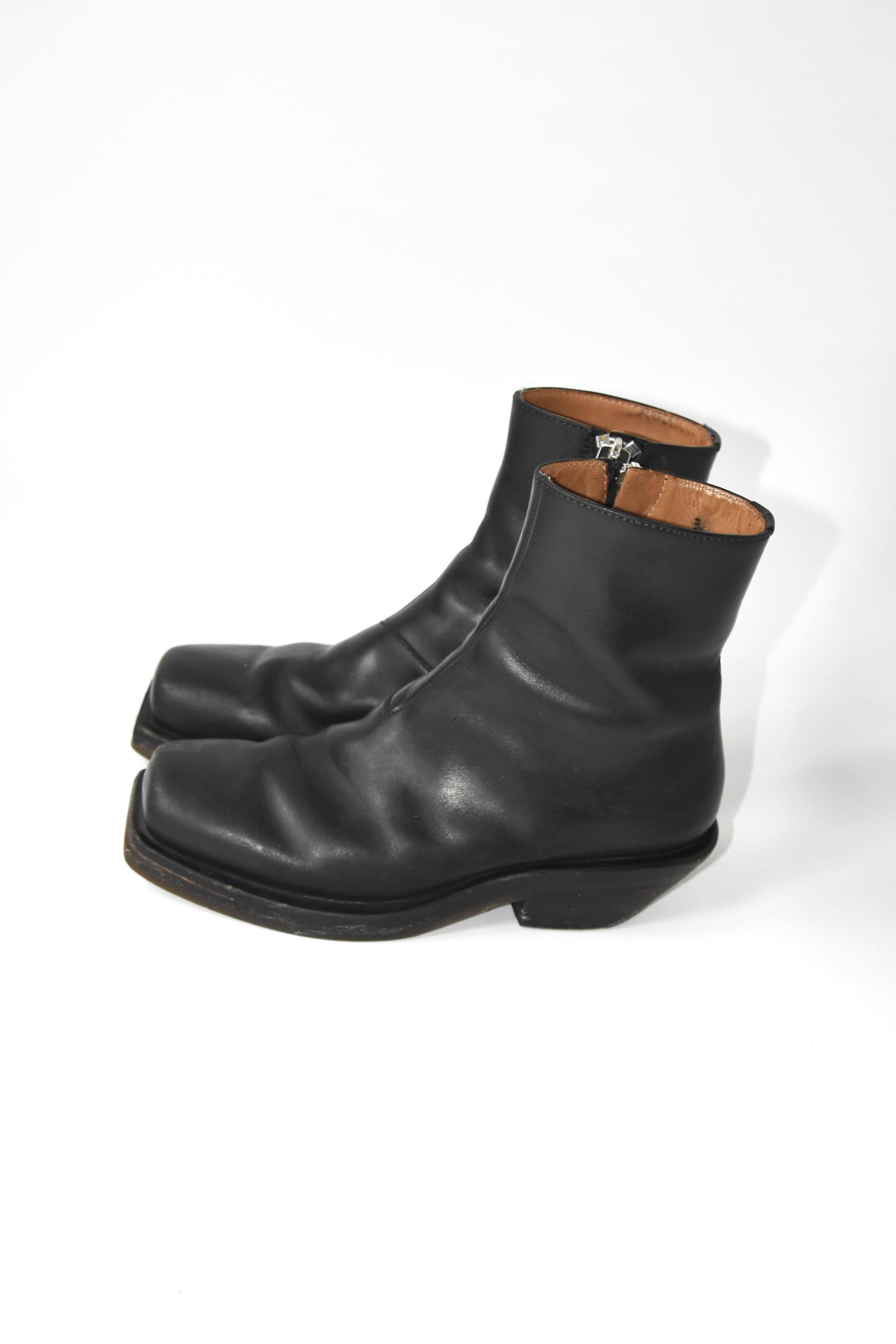 ION by Achilles Ion Gabriel Square-Toe Side-Zip Boots