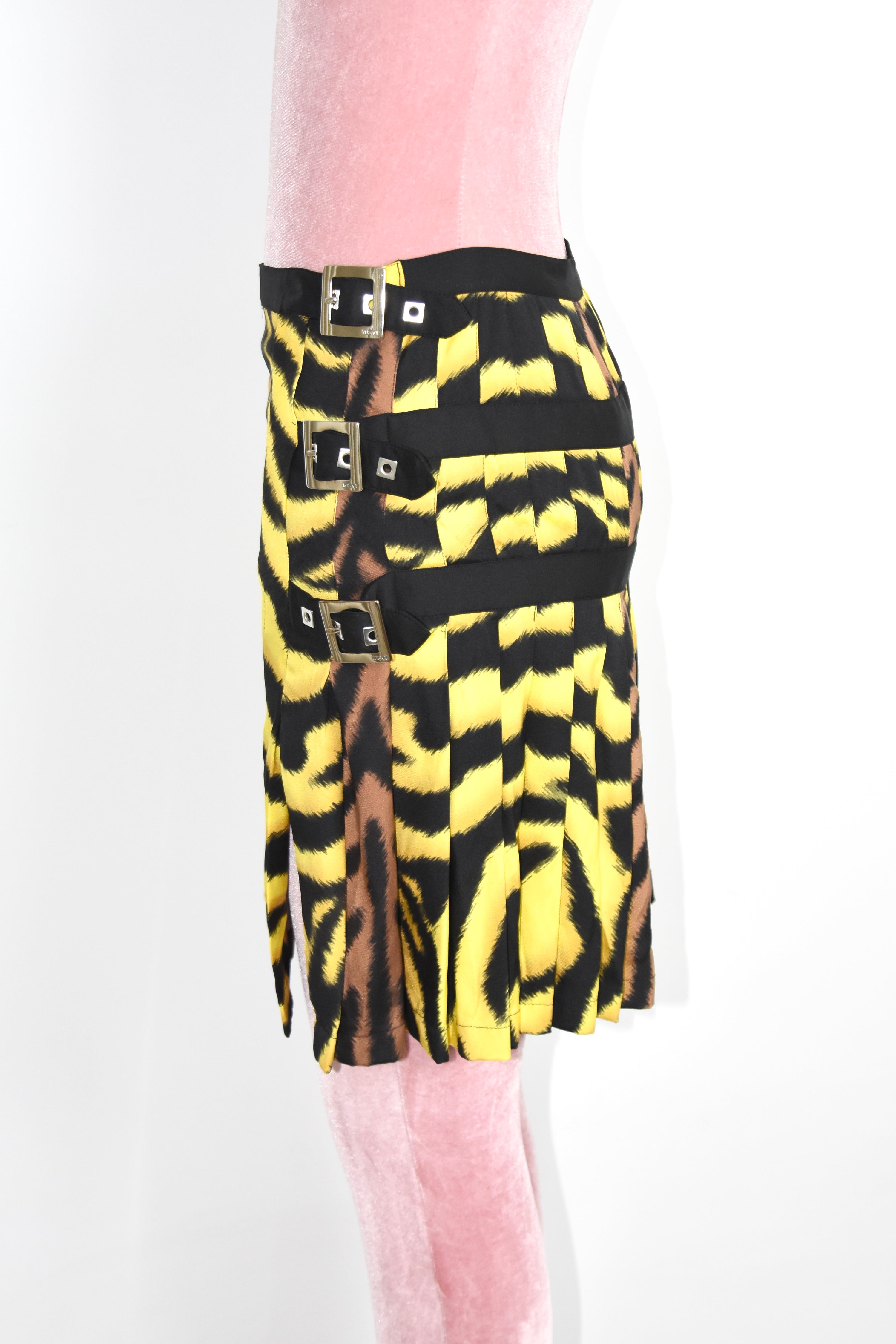Versace Fall/Winter 2004 Runway Tiger-Print Mini Skirt