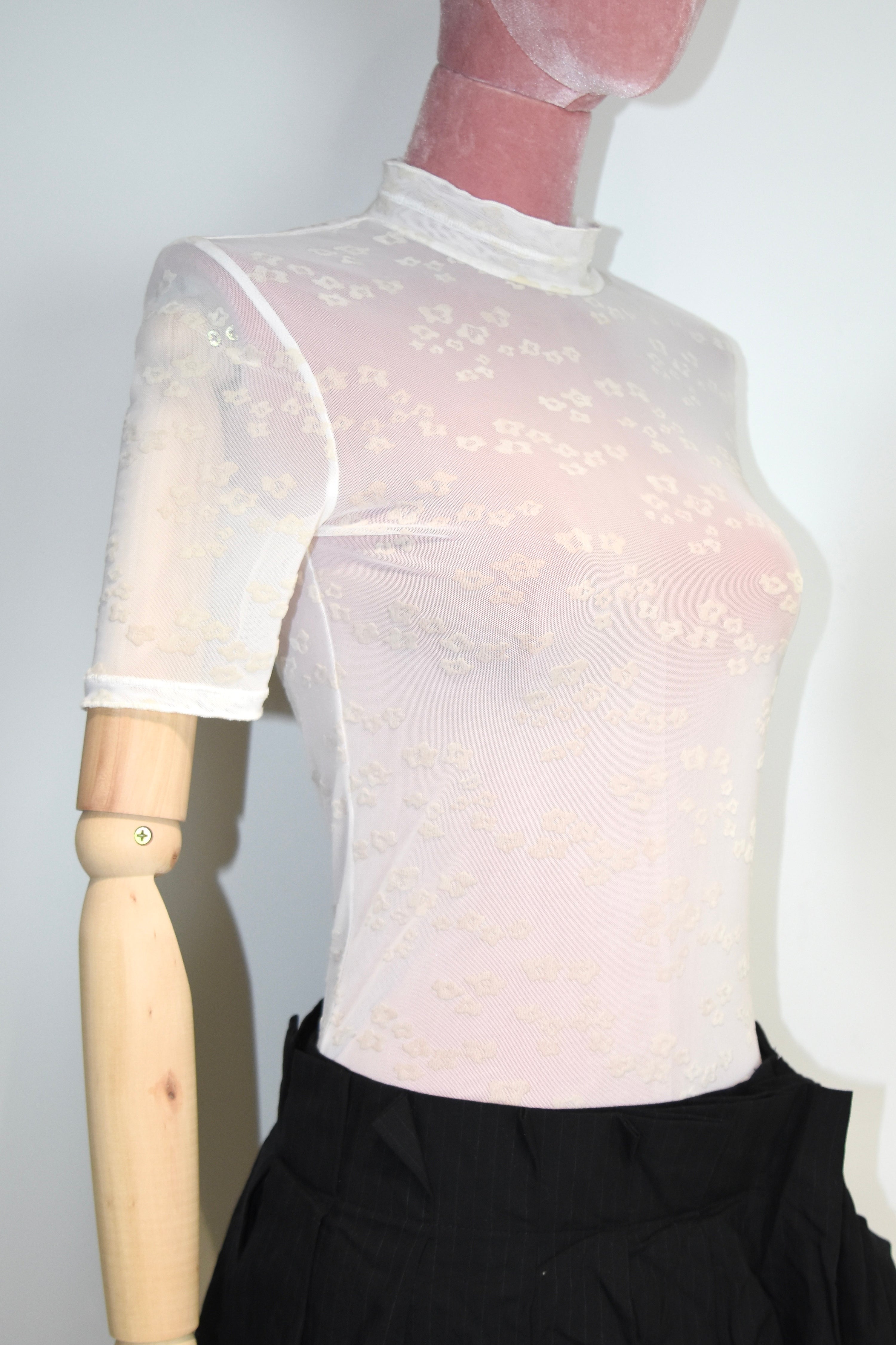 Opening Ceremony Sheer Floral Flocked Mesh T-Shirt – Cream Mock Neck Stretch Top