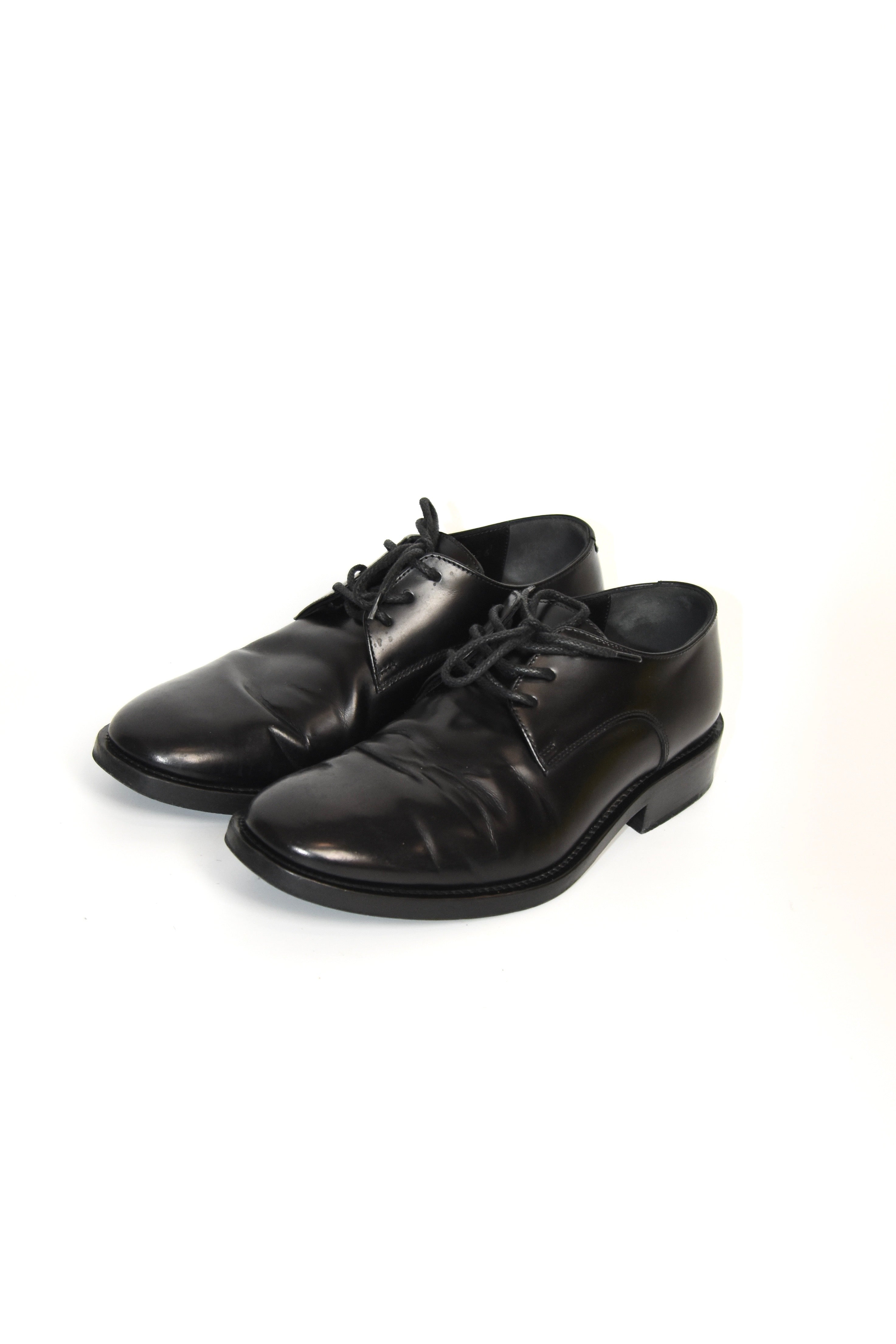 Balenciaga Classic Round-Toe Leather Derby Shoes – Black Minimalist Formal Archive Pair