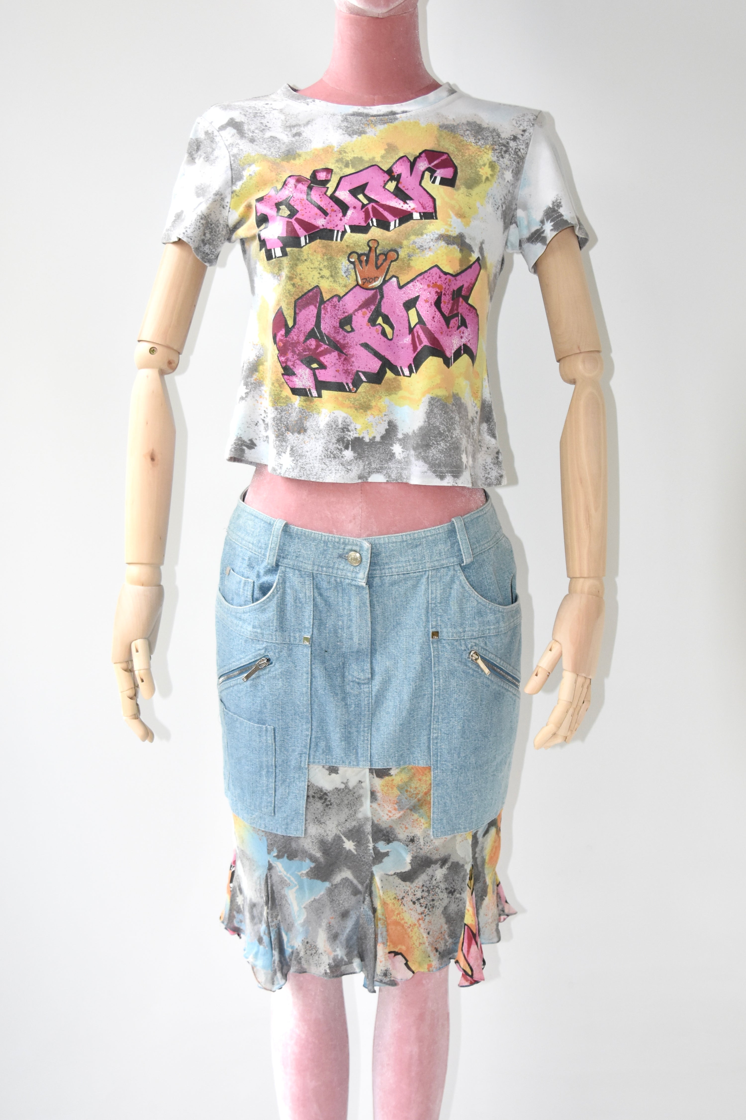 Christian Dior by John Galliano “Dior KISS” Graffiti Baby Tee (Rare Y2K Street Art Archive)