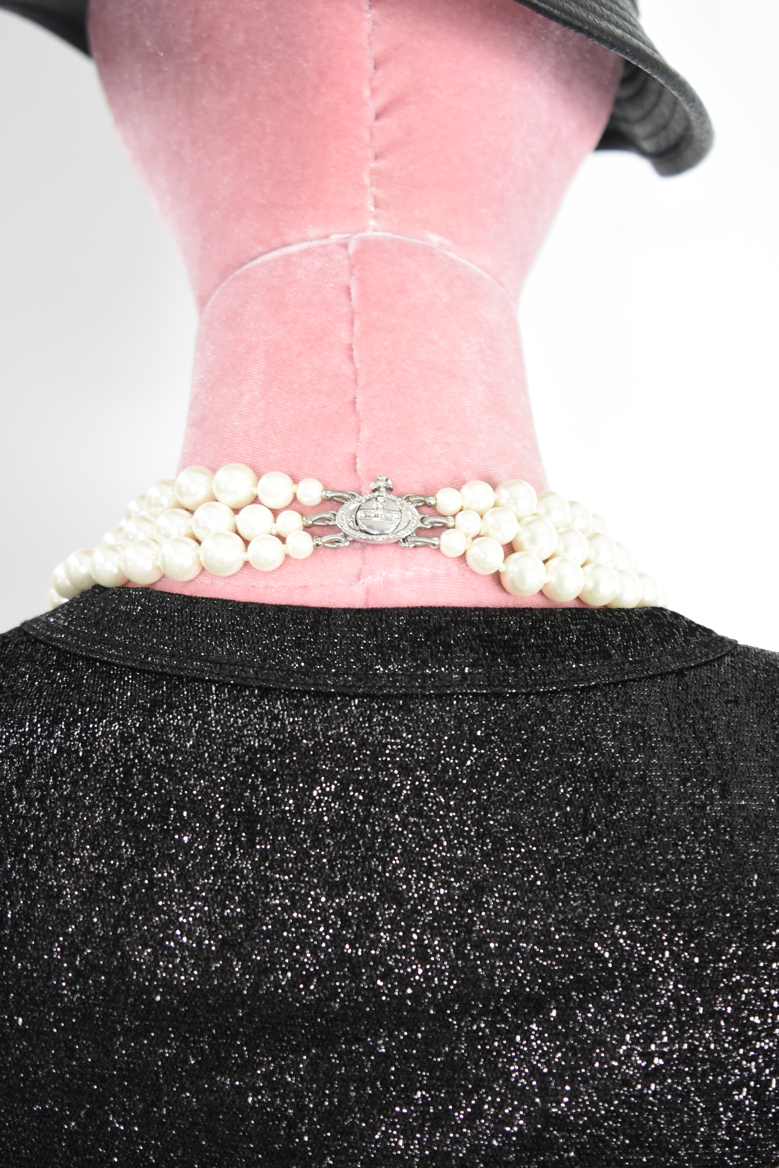 Vivienne Westwood Vintage Triple-Strand Pearl Orb Necklace – Rare Archive Jewellery