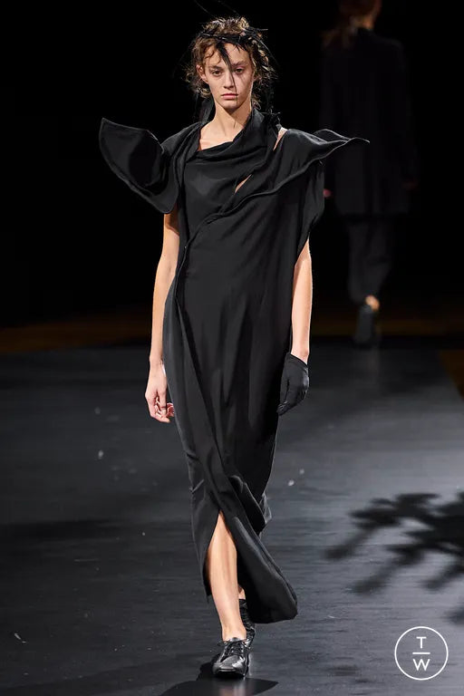 Yohji Yamamoto Origami Wire-Structured Shorts